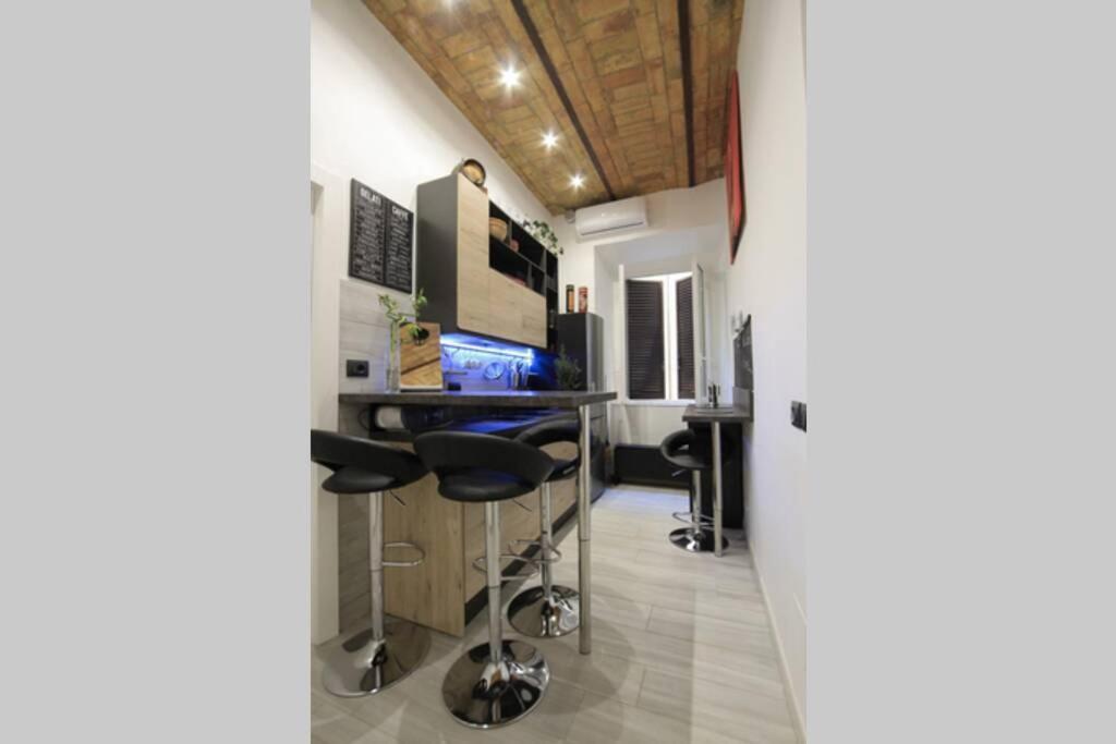 Elegant Apartment In Inner City At Vatican - Netflix And Optical Fiber Rome Buitenkant foto