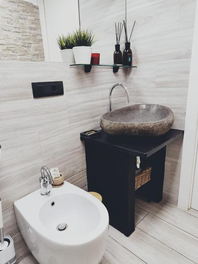 Elegant Apartment In Inner City At Vatican - Netflix And Optical Fiber Rome Buitenkant foto